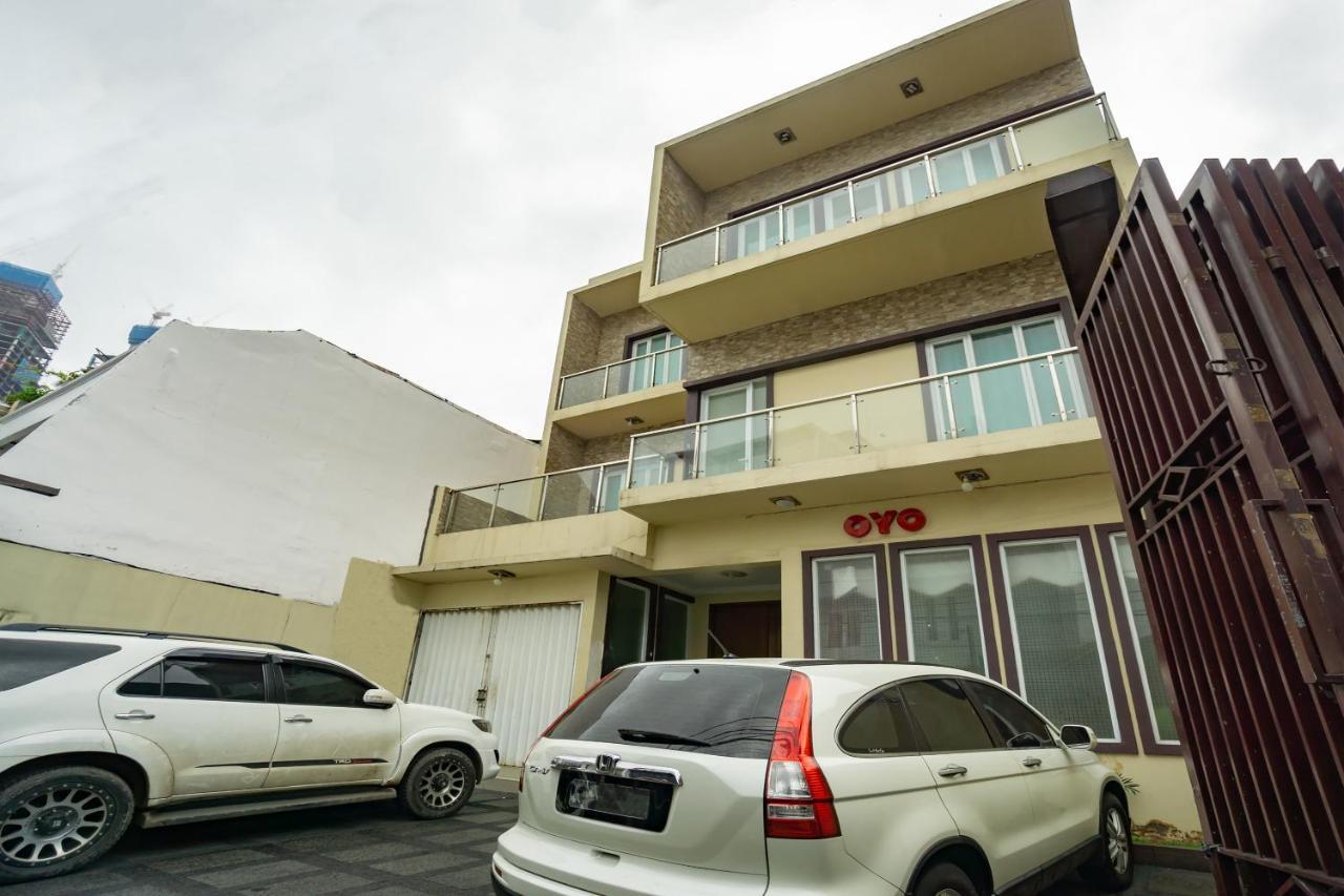 Oyo 2357 Syariah Grand Raudhah Hotel Jakarta Eksteriør billede