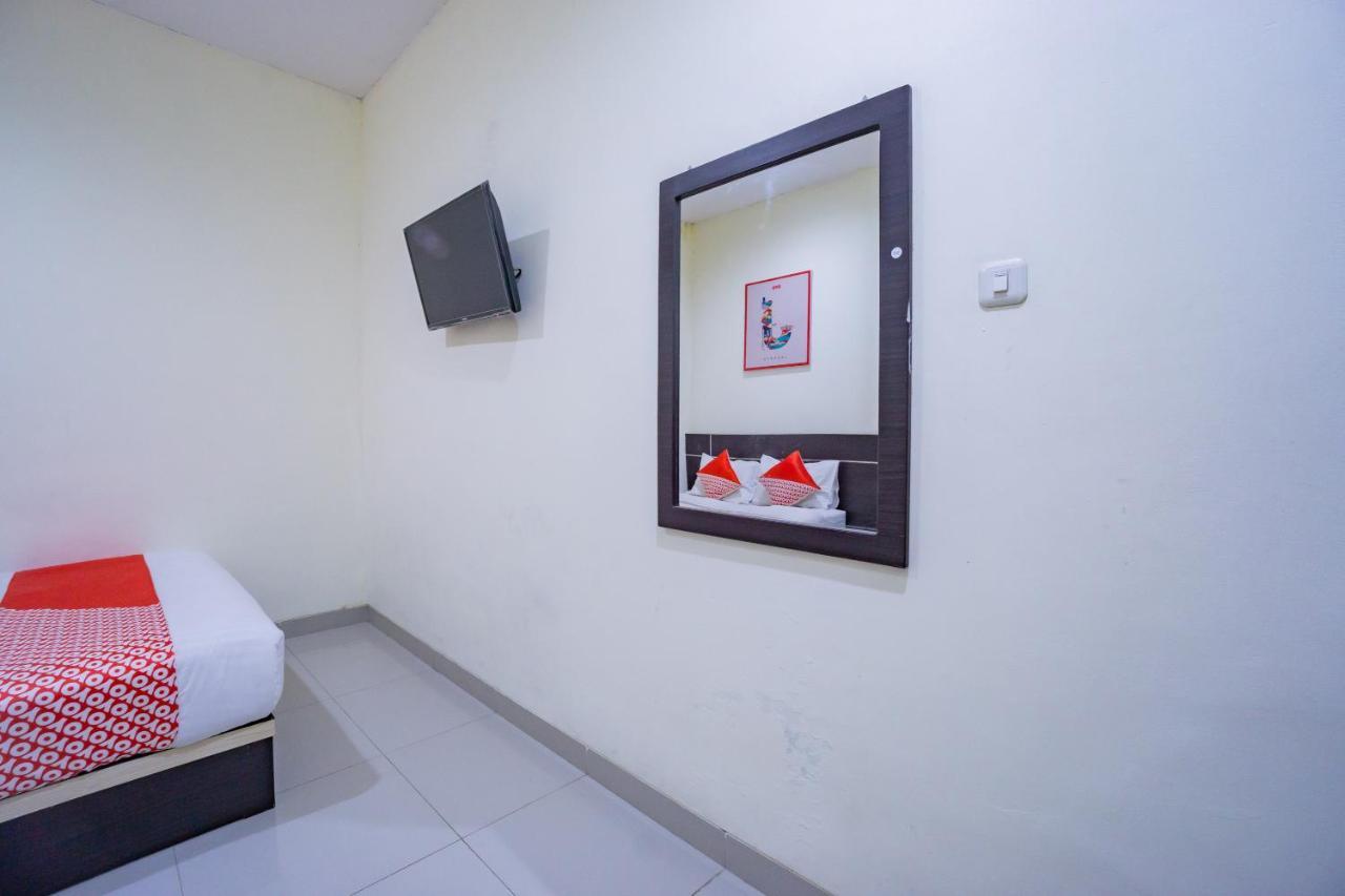 Oyo 2357 Syariah Grand Raudhah Hotel Jakarta Eksteriør billede