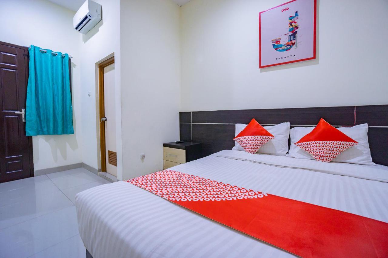Oyo 2357 Syariah Grand Raudhah Hotel Jakarta Eksteriør billede